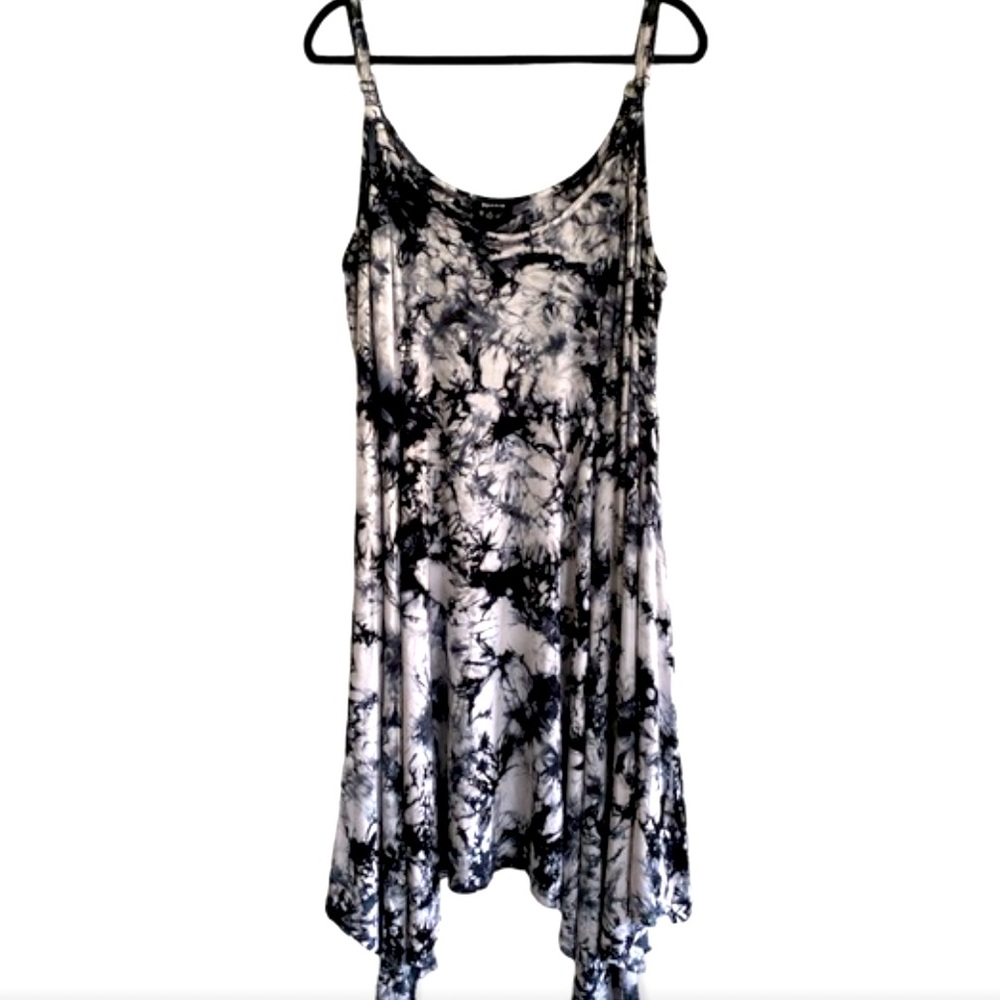 Torrid Soft Jersey Tie Dye Handkerchief Hem Dress